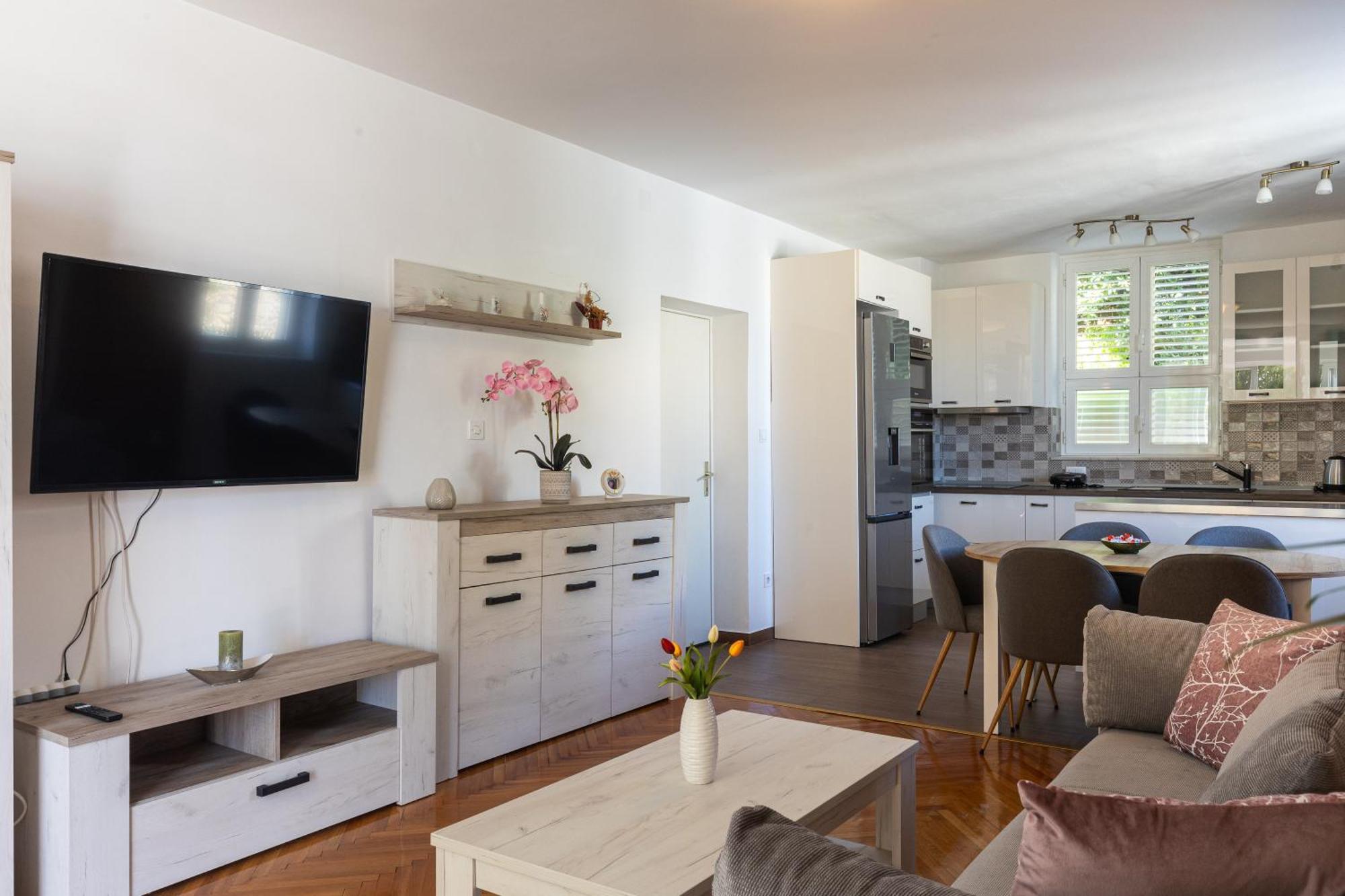 Bliss Apartment Near Bellevue Beach Dubrovnik Exterior photo